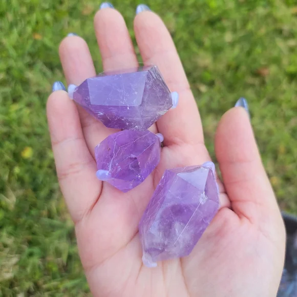3 amethyst double points - Picture 2 of 5